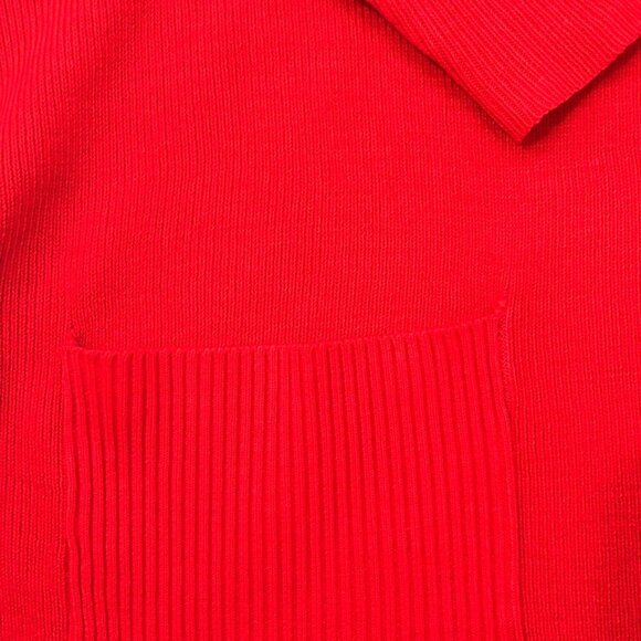 Vintage Red Knit Pullover with Scalloped Collar & Front Pockets - Picture 8 of 12
